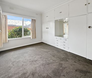 21 Lloyd Street, Belmont - Photo 6