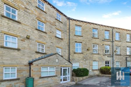 St Philips Court, Birchencliffe, Huddersfield, HD3 - Photo 3