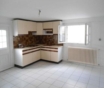 Location Maison 4 pièces 93m² CHASSENEUIL DU POITOU 86360 - Photo 3