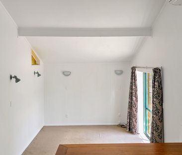 Ranui, 6 Jillian Drive - Photo 1