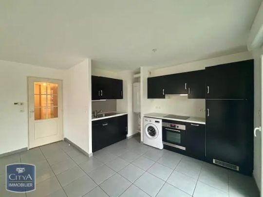 Appartement à louer 2 pièces 56.1m² - Photo 1