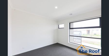 !1Family Home in Tarneit!! - Photo 4