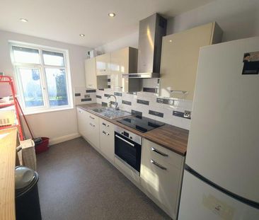 3 bedroom duplex to rent - Photo 5