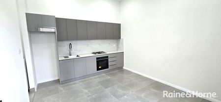 BEAUTIFUL GRANNY FLAT IN CAMPBELLTOWN FOR LEASE! - Photo 5
