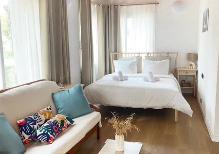 Passeig de Turull, Barcelona, Catalonia 08023 - Photo 3