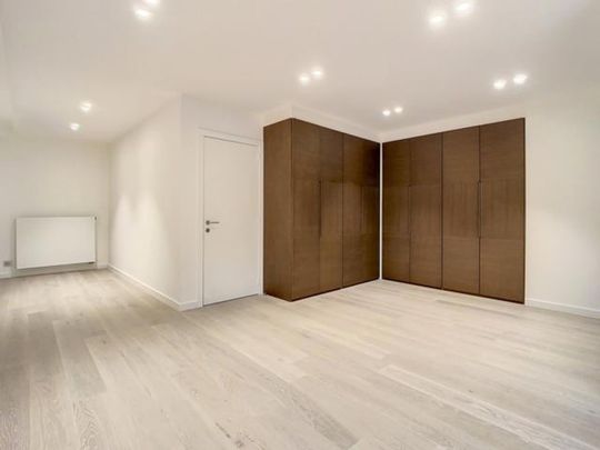 Tout savoir sur cet appartement à Ixelles, à Ixelles - Photo 1