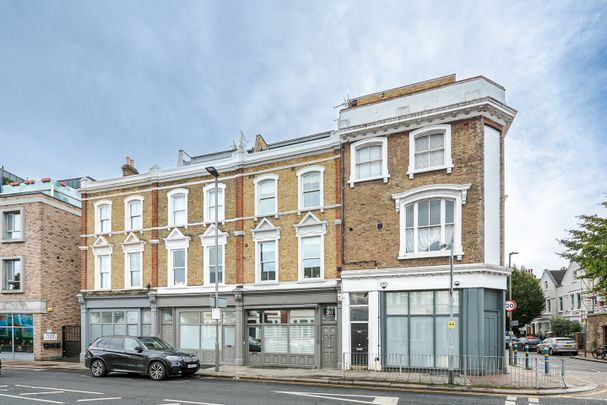 2 Bed Flat, Putney Bridge Road, SW15 - Photo 1