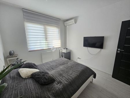 Kiadó újszerű állapotú lakás - Budapest XIII. kerület - Photo 2