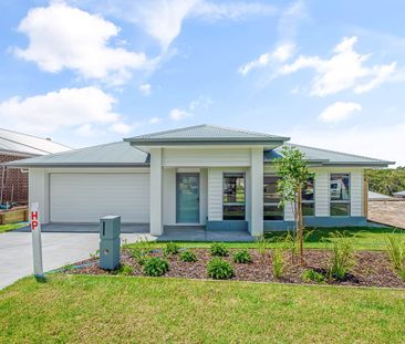 BRAND NEW MODERN FAMILY HOME IN NEW ESTATE - Photo 2