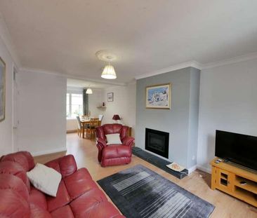 Mullings Court, Cirencester, GL7 - Photo 4