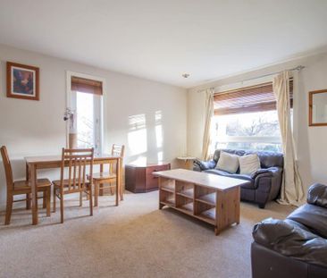 2 bedroom duplex to rent - Photo 3