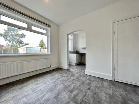 Somersby Avenue, Doncaster - Photo 2