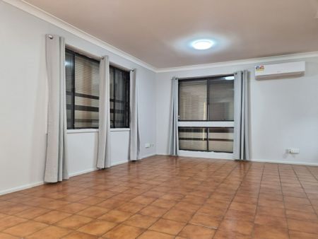 Convenient Bossley Park Location - Photo 2