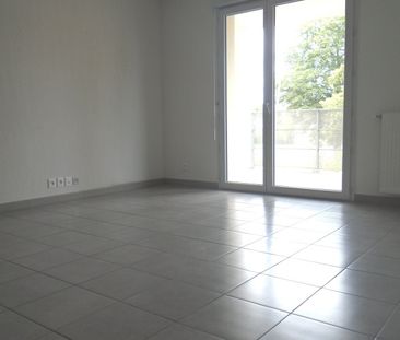 Location Appartement 3 pièces 54m² LAUNAGUET 31140 - Photo 6