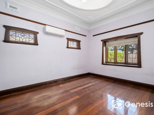 77 Alma Road - Stunning Character Home - Photo 1