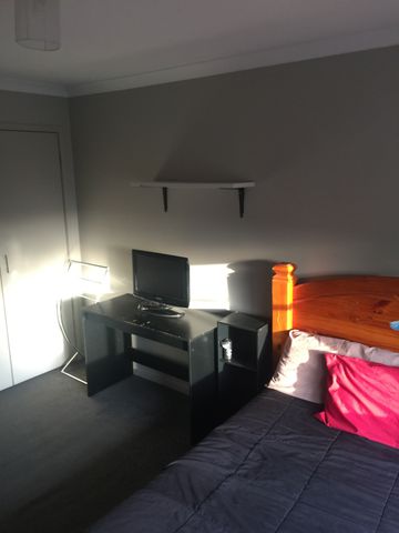 Point Cook - Photo 3