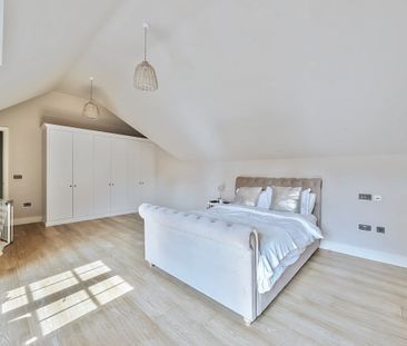 4 bedroom detached house to rent - Photo 5