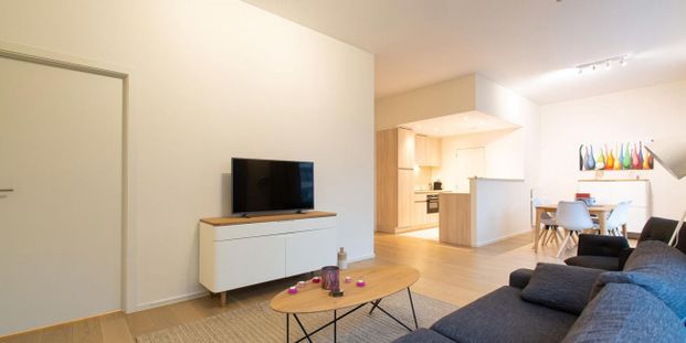 Appartement te huur in Evere voor € 2.150 met 3 slaapkamers - Foto 1