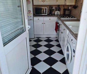 Maple Close, Bristol, Avon, BS34 - Photo 6