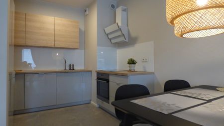 NOWE 2 POK. Z BALKONEM NA STARYM MIEŚCIE - Zdjęcie 3