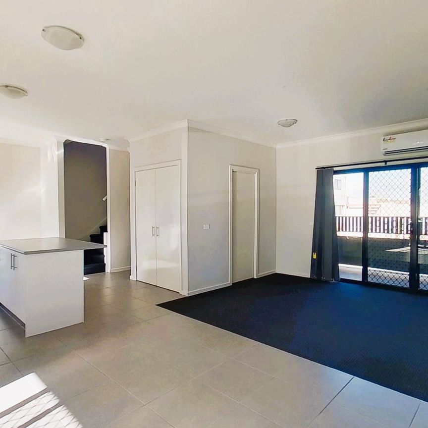 Fantastic Townhouse, Great Location - Photo 1