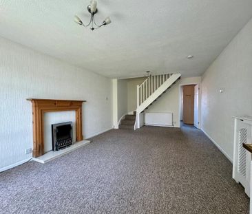 2 bedroom terraced house to rent - Photo 2