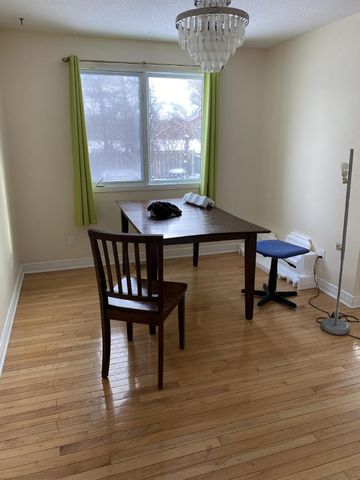 8 Foxmeadow Lane - Room 6 - Photo 2