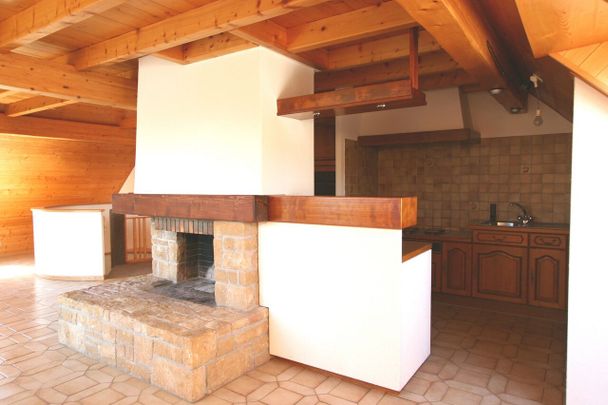 Triplex/Three-level - Photo 1