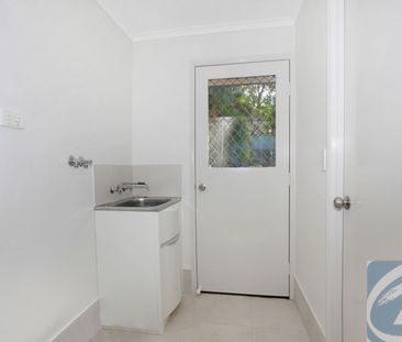 Elevated House in Burnside with Lovely Views - Photo 5