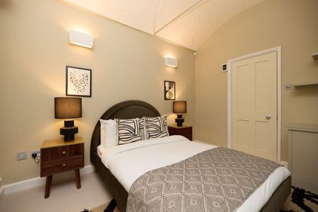 4 bedroom apartment to rent - Photo 4