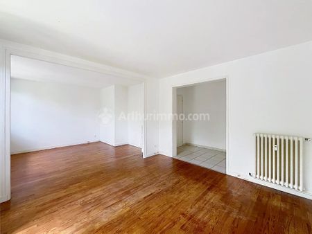 Location Appartement 3 pièces 92m² CHAMALIERES 63400 - Photo 2