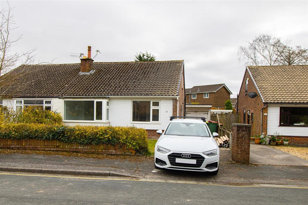 2 bedroom detached bungalow to rent - Photo 1