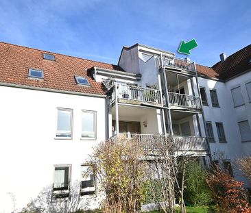 Ideal für Pendler und Single! Modernisierte 1-Zi.-DG-Wohnung mit Kf... - Foto 2