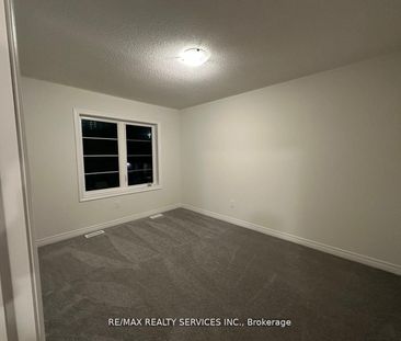 For Lease - 75 Air Dancer Crescent, Oshawa, Ontario - Photo 3