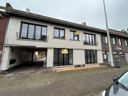 Modern en ruim appartement in het centrum van Geel - Photo 3