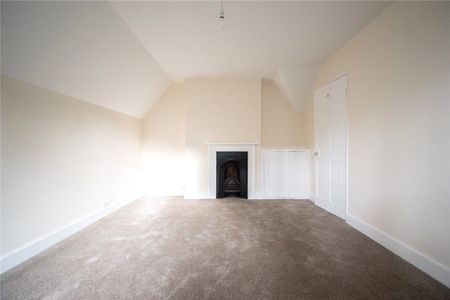 A uniquely positioned 4 bedroom detached house to rent set within the grounds of the Wandlebury Estate. OCH. Unfurnished. - Photo 5