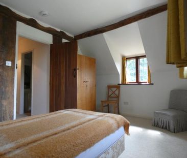 2 bedroom cottage to rent - Photo 1