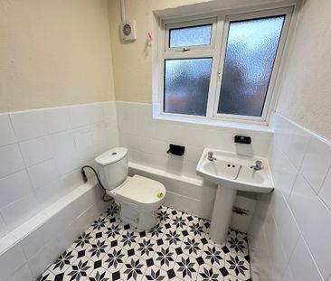 2 bedroom maisonette to rent - Photo 5