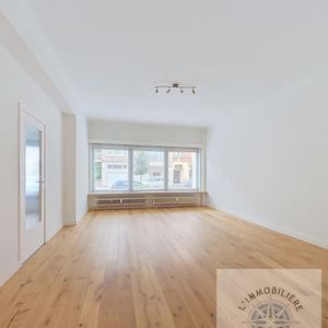 Appartement te huur in Elsene voor € 1.100 met 1 slaapkamer - Photo 2