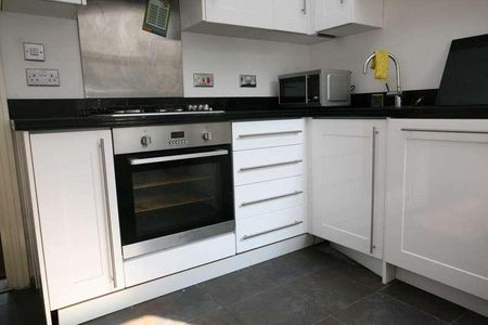 Harmsworth Street, London, SE17 - Photo 3