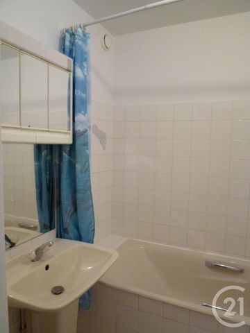 Location Appartement 1 pièce 21m² GIF SUR YVETTE 91190 - Photo 2