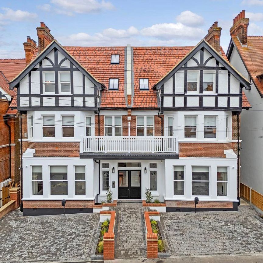 2 Bedroom Flat/Apartment - Photo 1