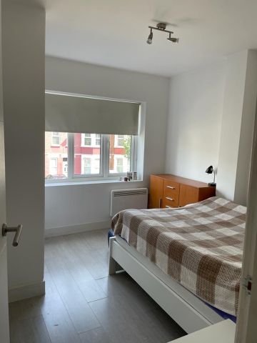 1 Bed Flat, Audley Road, NW4 - Photo 3