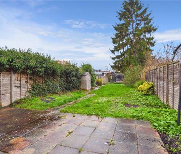 3 bedroom semi-detached house to rent - Photo 6