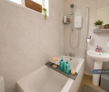 2 bedroom bungalow to rent - Photo 6