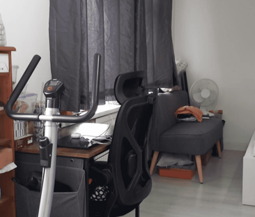 Studio to rent - Photo 2