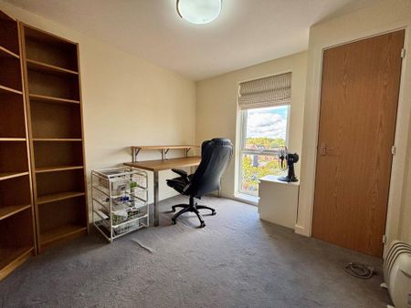 3 bedroom duplex to rent - Photo 2