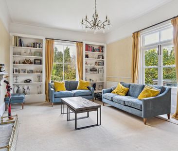 4 bedroom detached house to rent - Photo 2