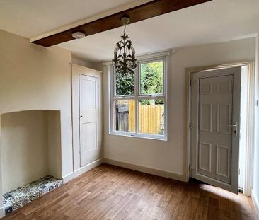 2 bedroom cottage to rent - Photo 1