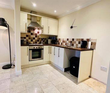 Woodditton Road, Newmarket - Photo 1